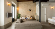 Oak & Sandstone #02 - Modern Studio | Apartment Sevilla